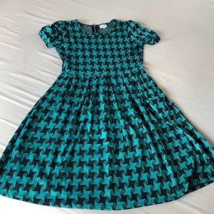 Green & black Lularoe Amelia size L (fit like a M)